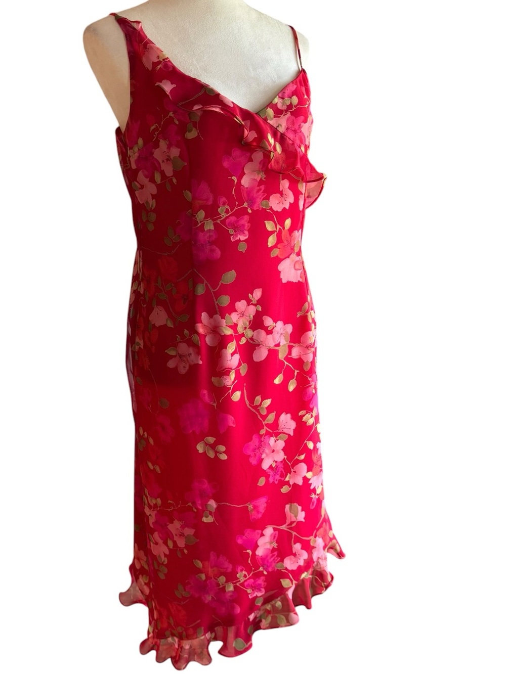 Jessica McClintock Vintage Floral Ruffle Slip Dress in Vibrant Red/Fuchsia Pink